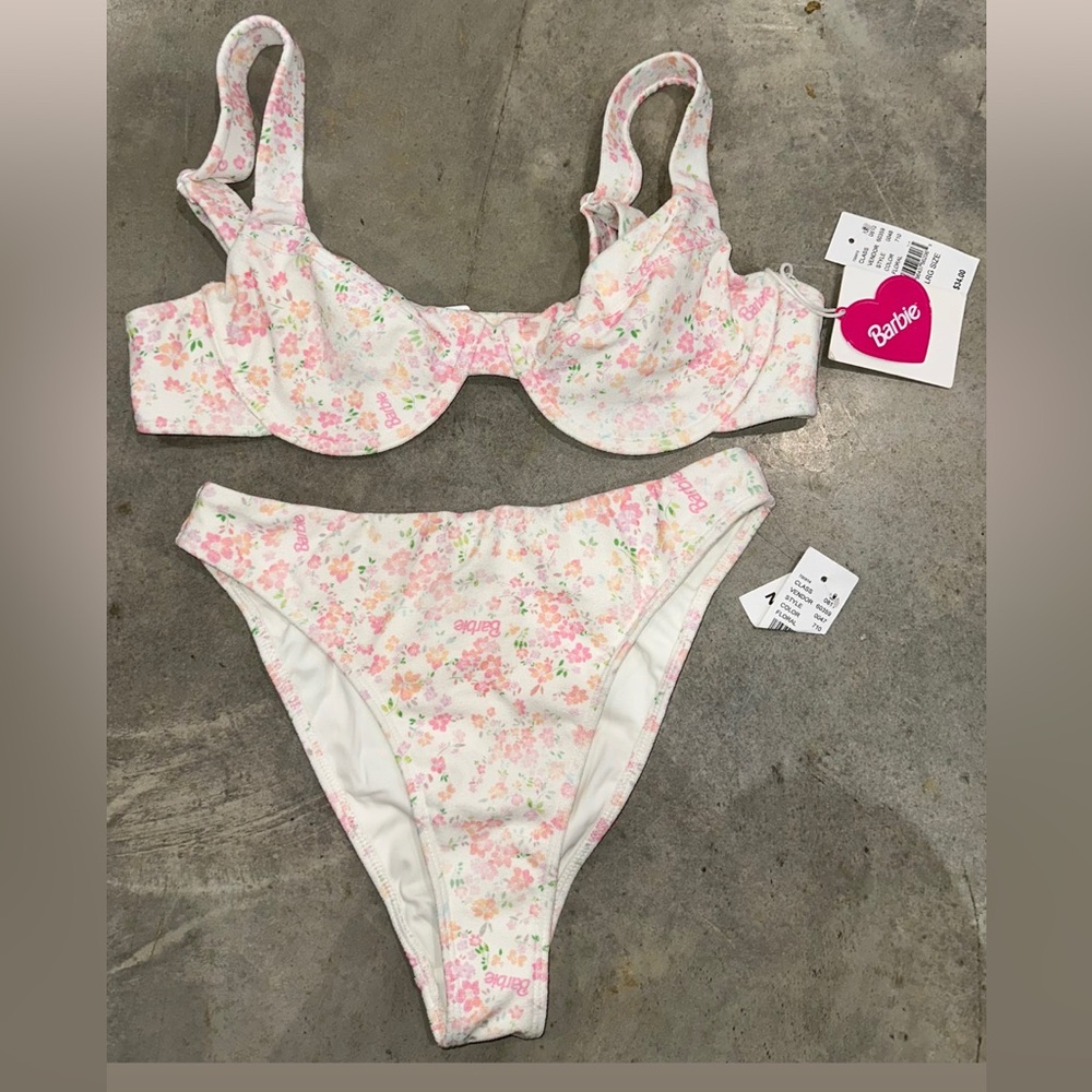 NWT Pacsun Barbie Floral Bikini Set - White and Pink